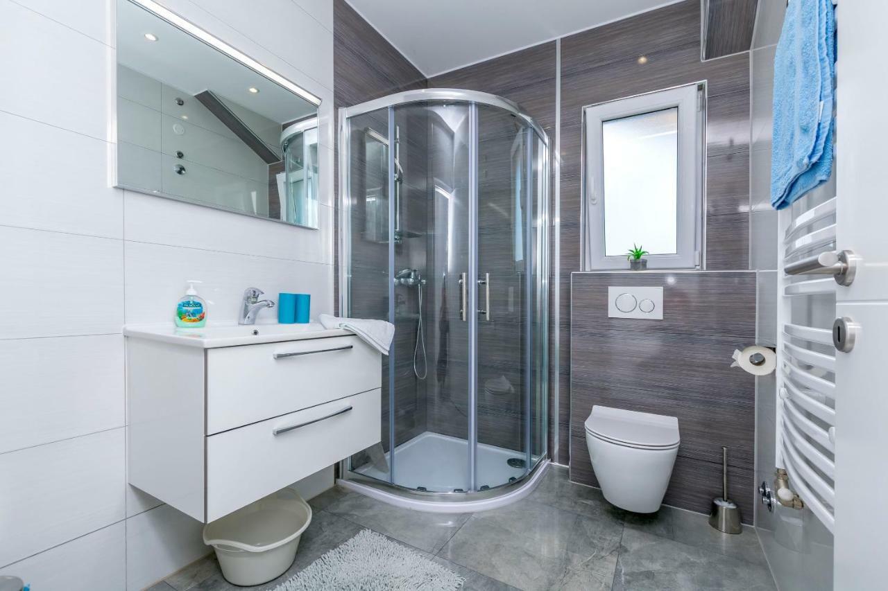 Apartments Sime ロゴズニッツァ エクステリア 写真